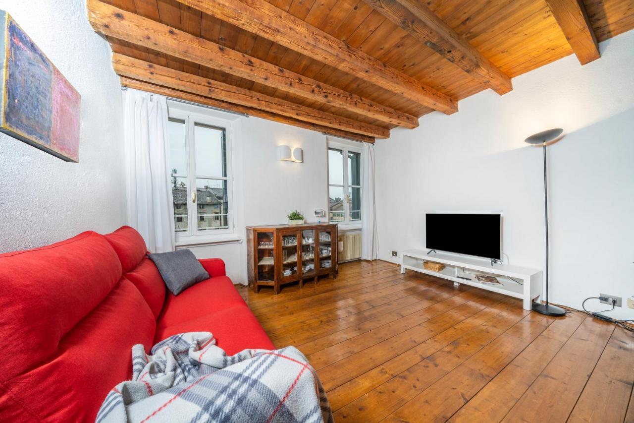 Atelier San Giacomo - Central Apartment Udine Bagian luar foto